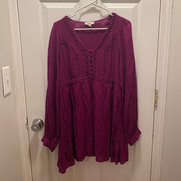 entro Dresses & Skirts - Entro long sleeve purple bohemian style mini dress
